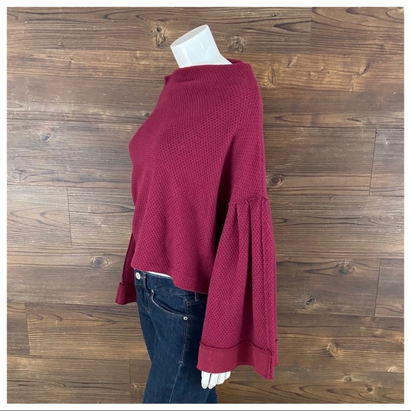 NWT We the Free Bunny Tee - Picture 5 of 8